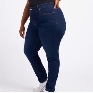 Universal Standard Joni High Rise Curvy Skinny Jeans